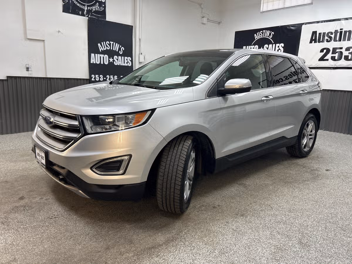 2015 Ford Edge Titanium Image 3