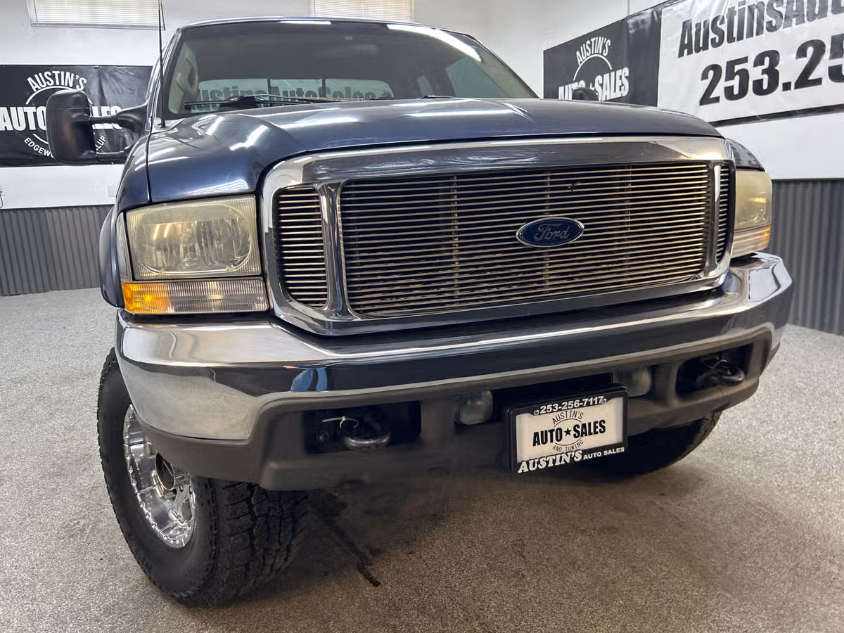 2001 Ford F-250 Super Duty Lariat SuperCab Image 2