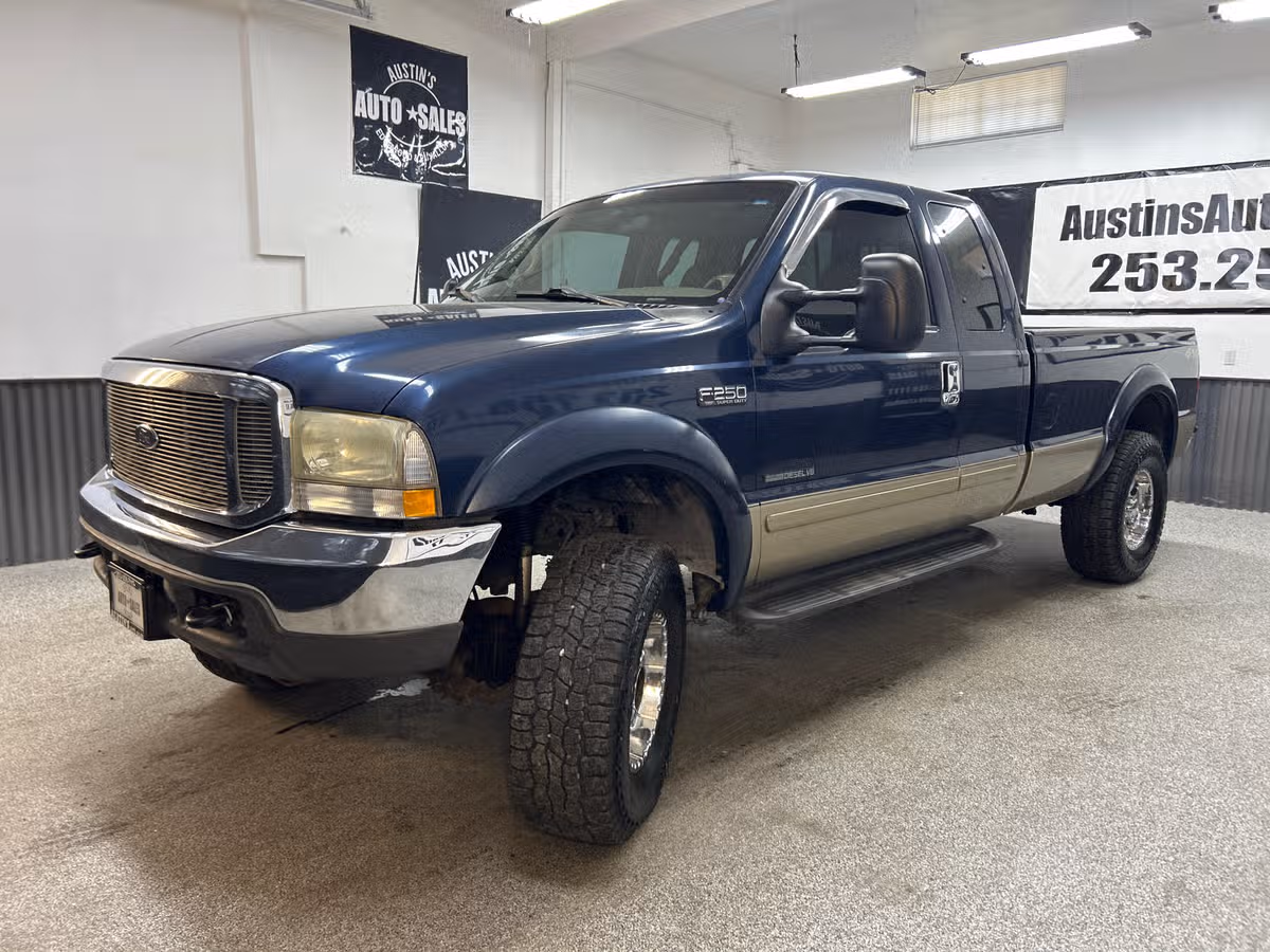 2001 Ford F-250 Super Duty Lariat SuperCab Image 3