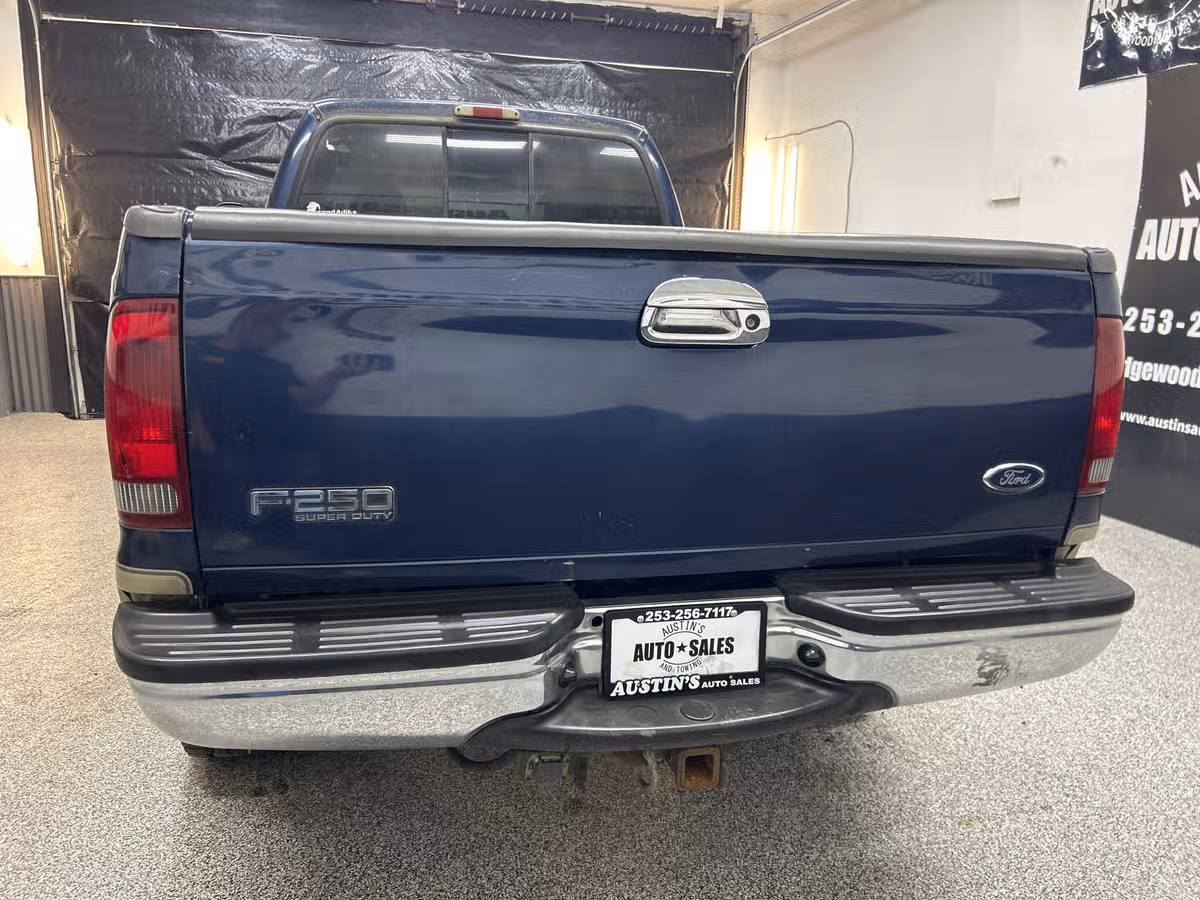 2001 Ford F-250 Super Duty Lariat SuperCab Image 5