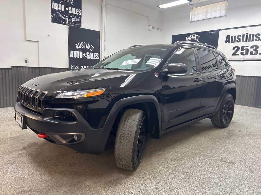 2017 Jeep Cherokee Trailhawk Image 3