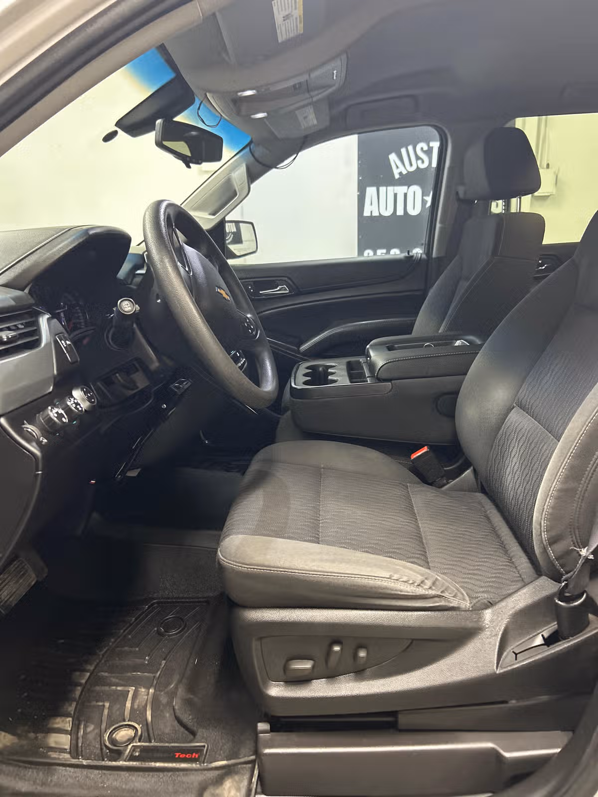 2015 Chevrolet Tahoe Police Image 7