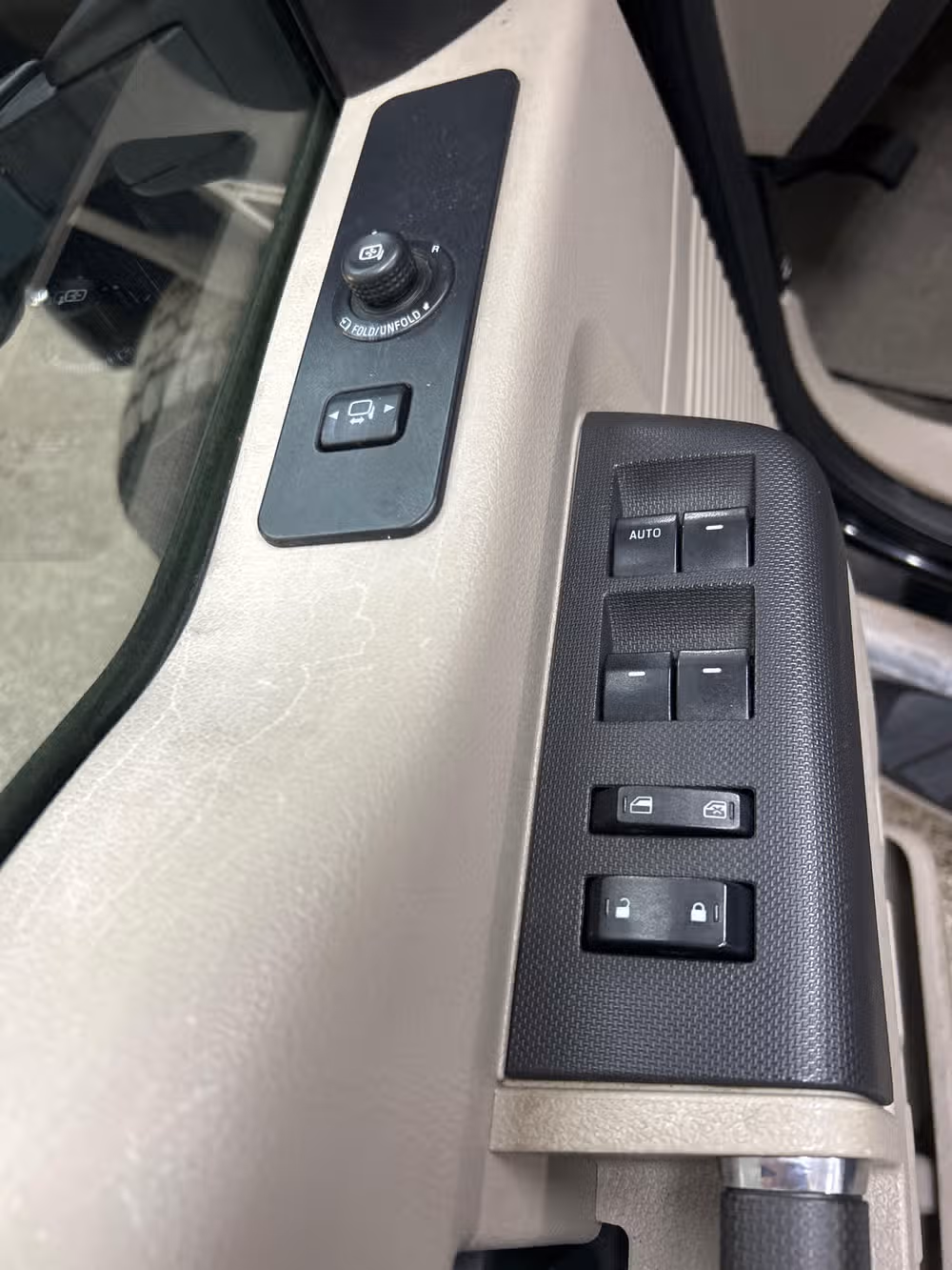 2009 Ford F-250 Super Duty XLT Crew Cab Image 9