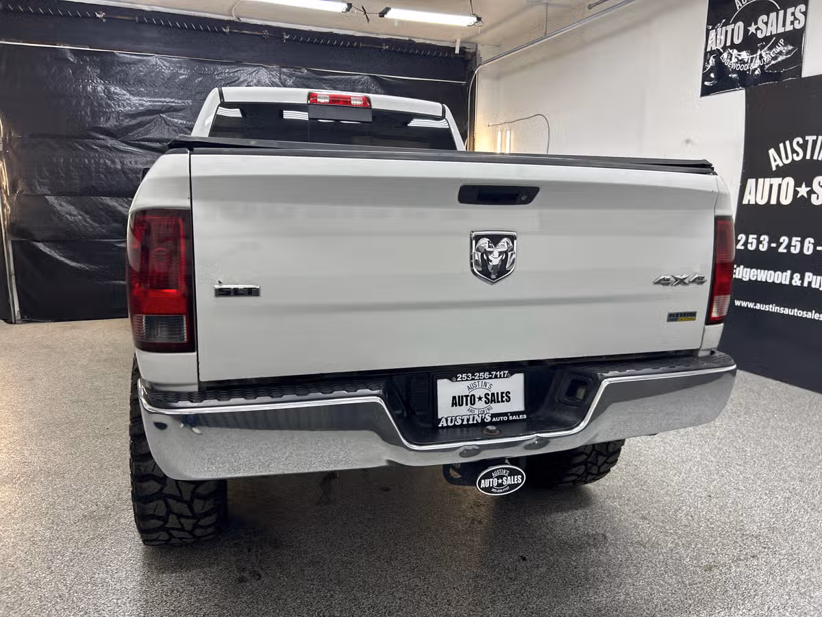 2013 Ram 1500 SLT Quad Cab Image 5