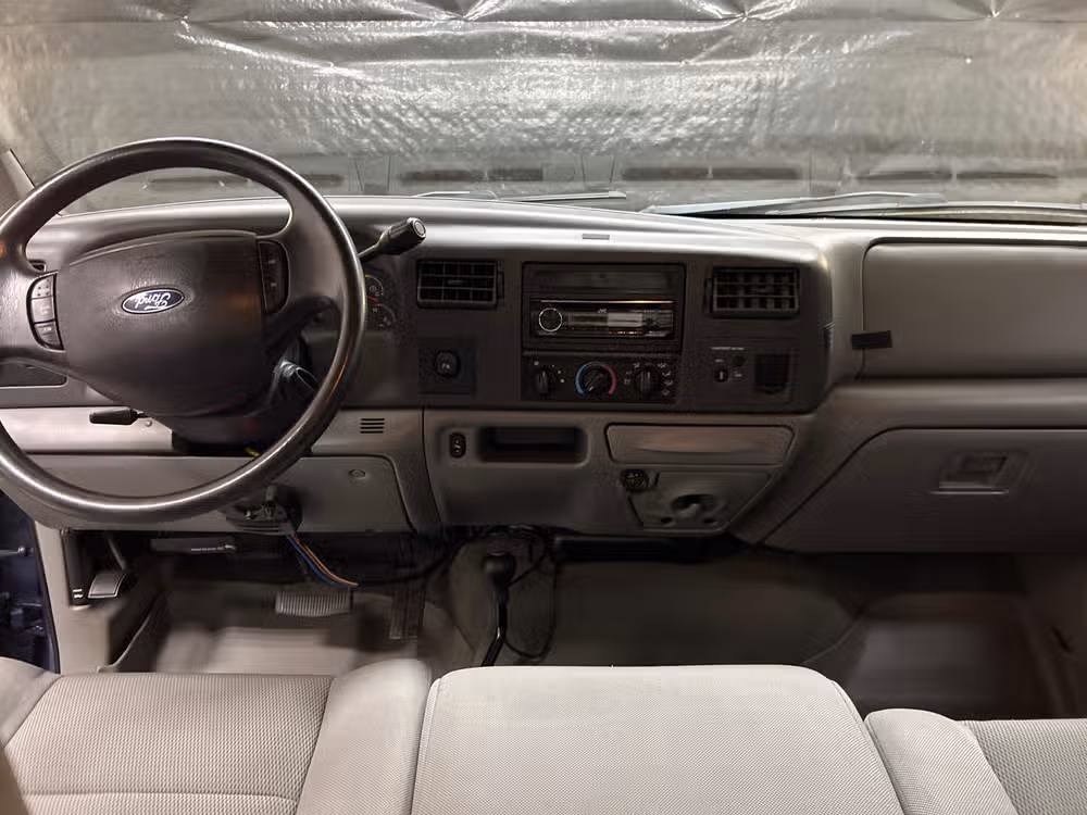 2004 Ford F-250 Super Duty Lariat SuperCab Image 10
