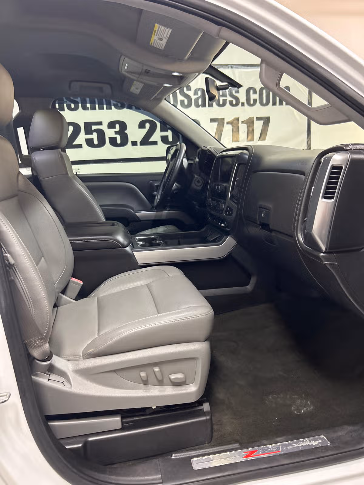 2014 Chevrolet Silverado 1500 LTZ Z71 Double Cab Image 13