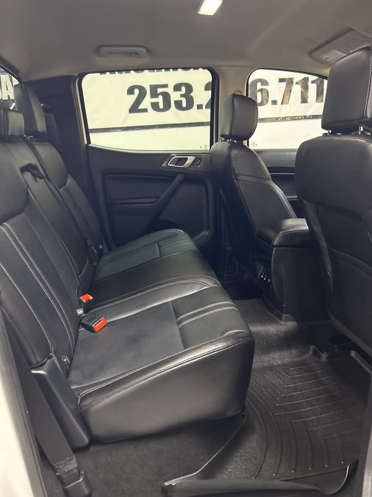 2019 Ford Ranger Lariat SuperCrew Image 12