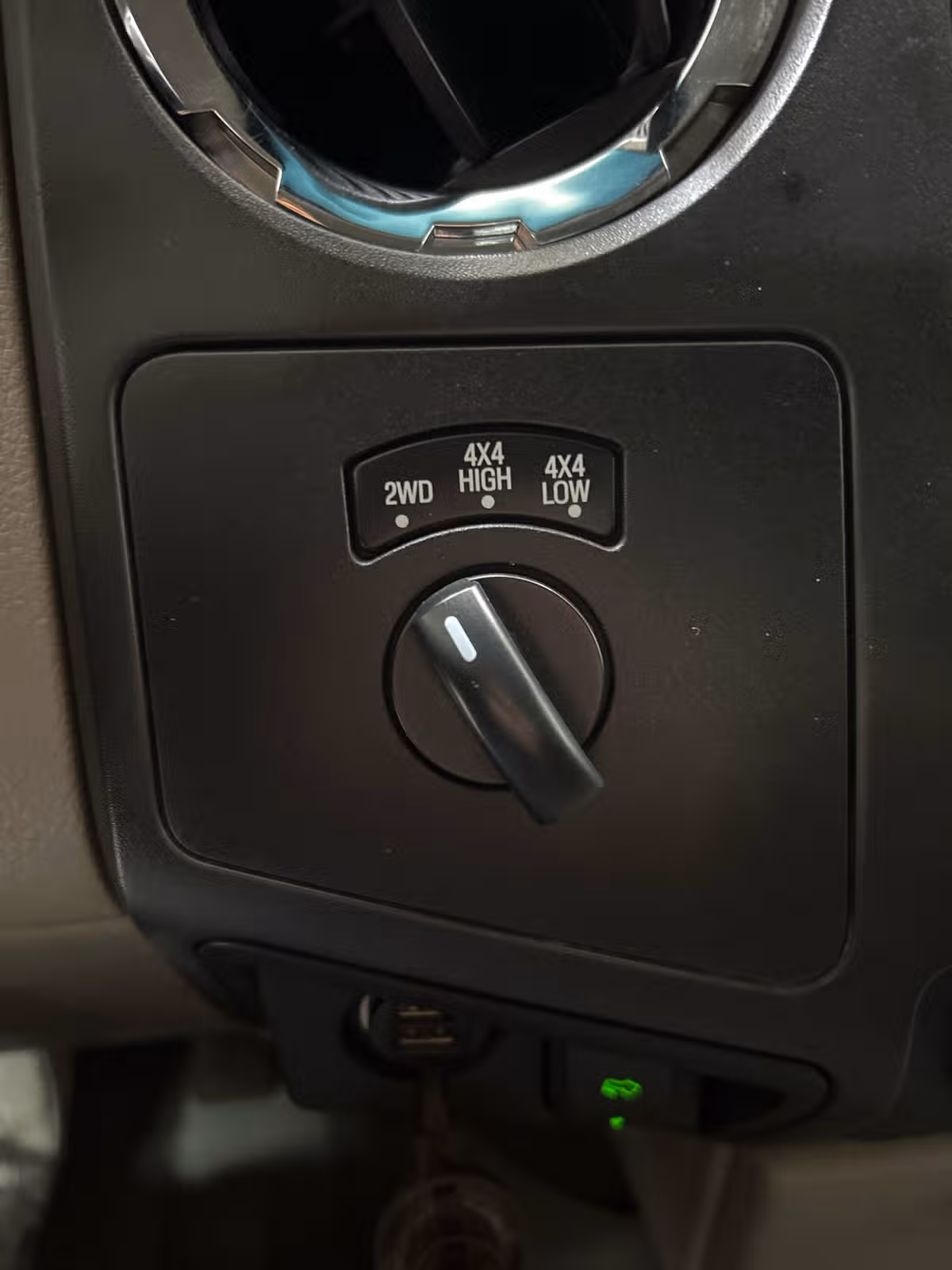 2010 Ford F-250 Super Duty Lariat Crew Cab Image 14