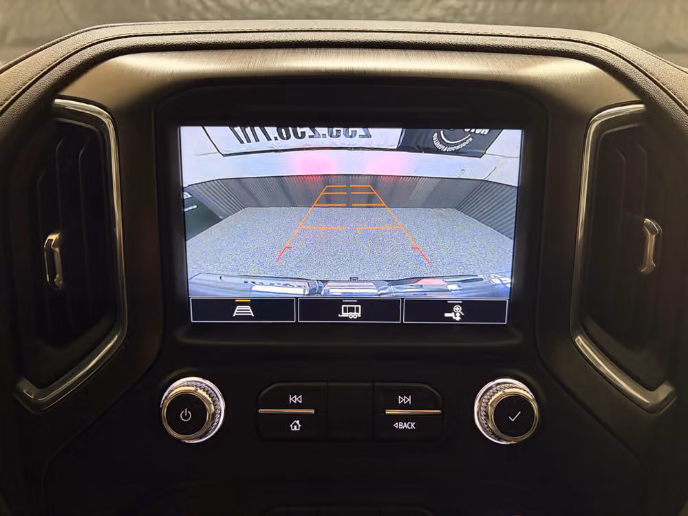 2021 GMC Sierra 1500 AT4 Crew Cab Image 15
