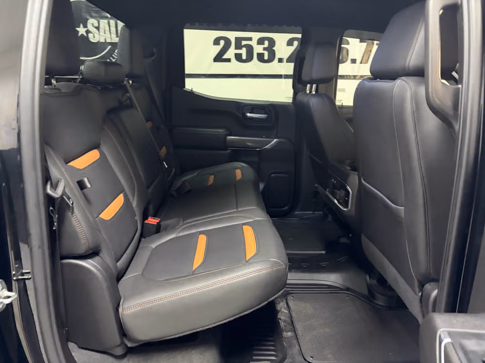 2021 GMC Sierra 1500 AT4 Crew Cab Image 23