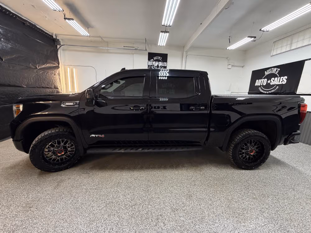 2021 GMC Sierra 1500 AT4 Crew Cab Image 7
