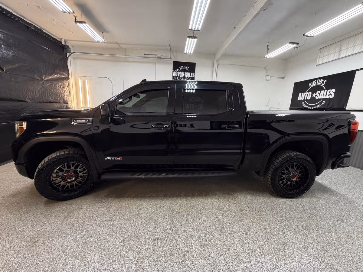 2021 GMC Sierra 1500 AT4 Crew Cab Image 7