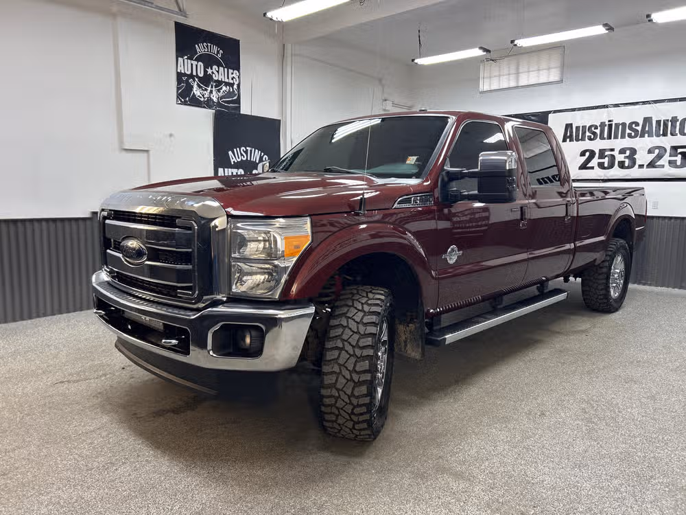 2012 Ford F-350 Super Duty Lariat Crew Cab Image 3