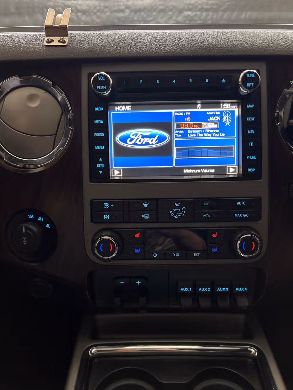 2012 Ford F-350 Super Duty Lariat Crew Cab Image 14
