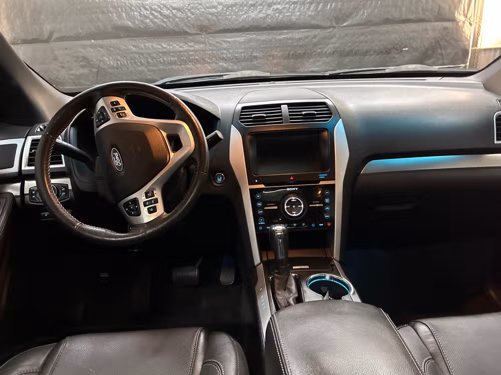 2015 Ford Explorer Sport Image 11