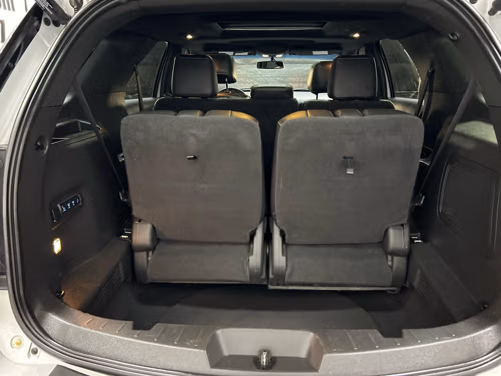 2015 Ford Explorer Sport Image 13