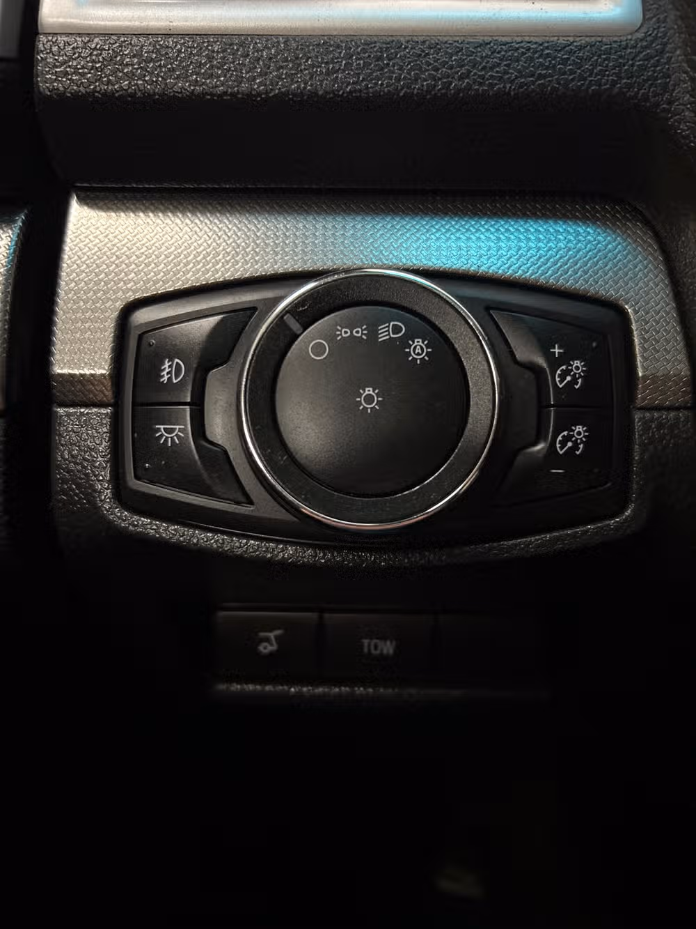 2015 Ford Explorer Sport Image 17