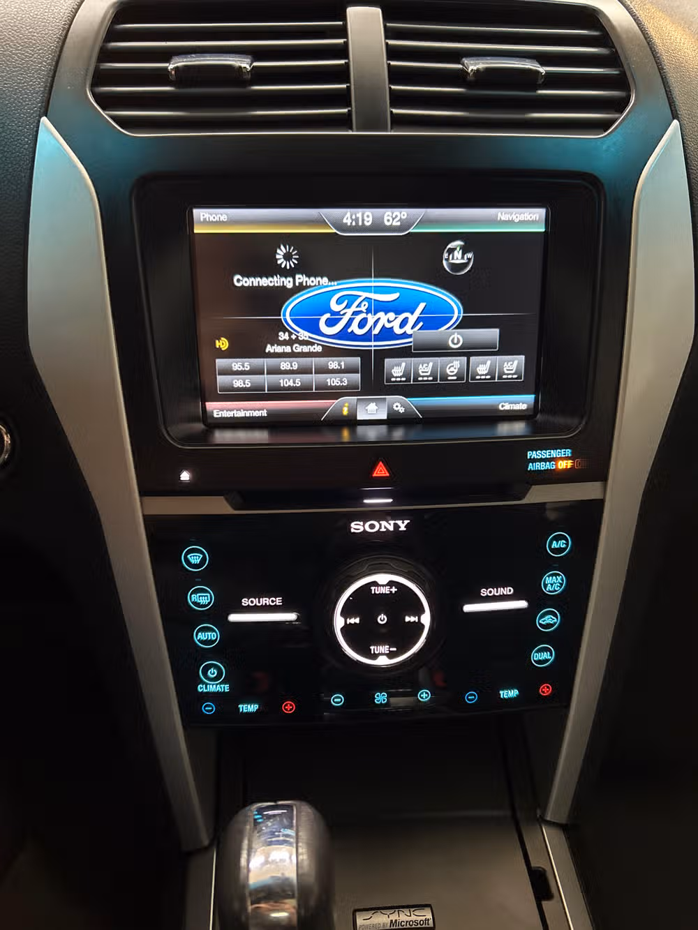 2015 Ford Explorer Sport Image 19