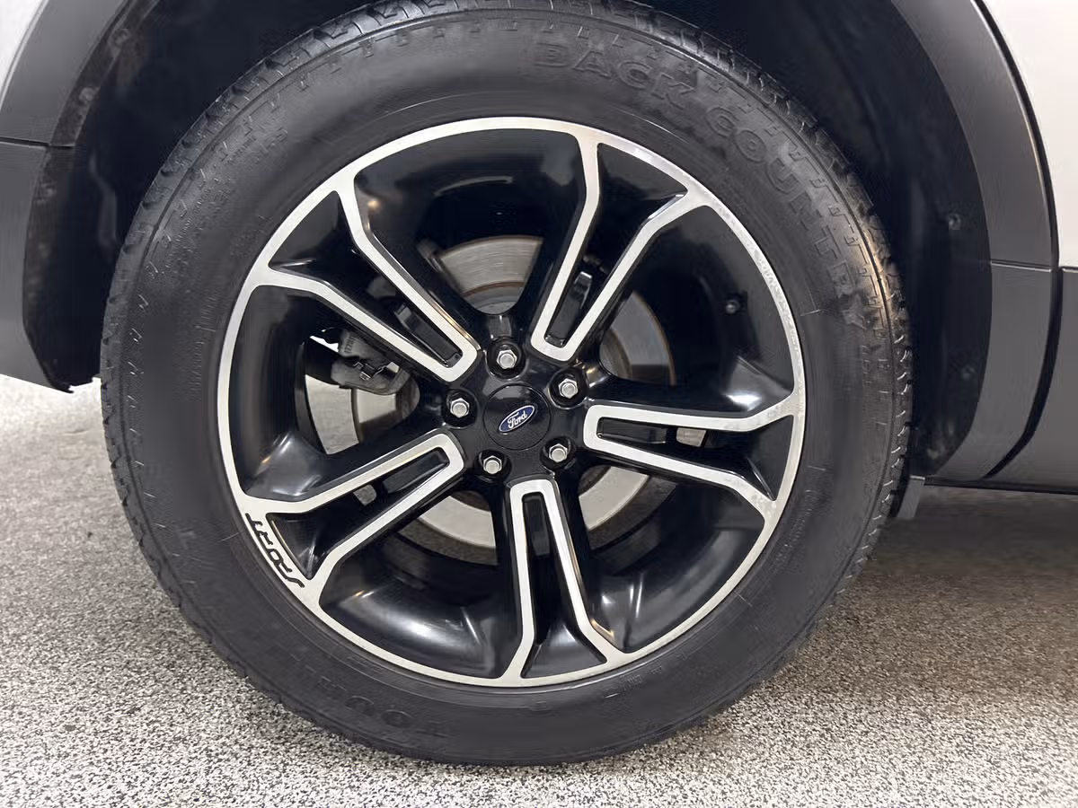 2015 Ford Explorer Sport Image 7