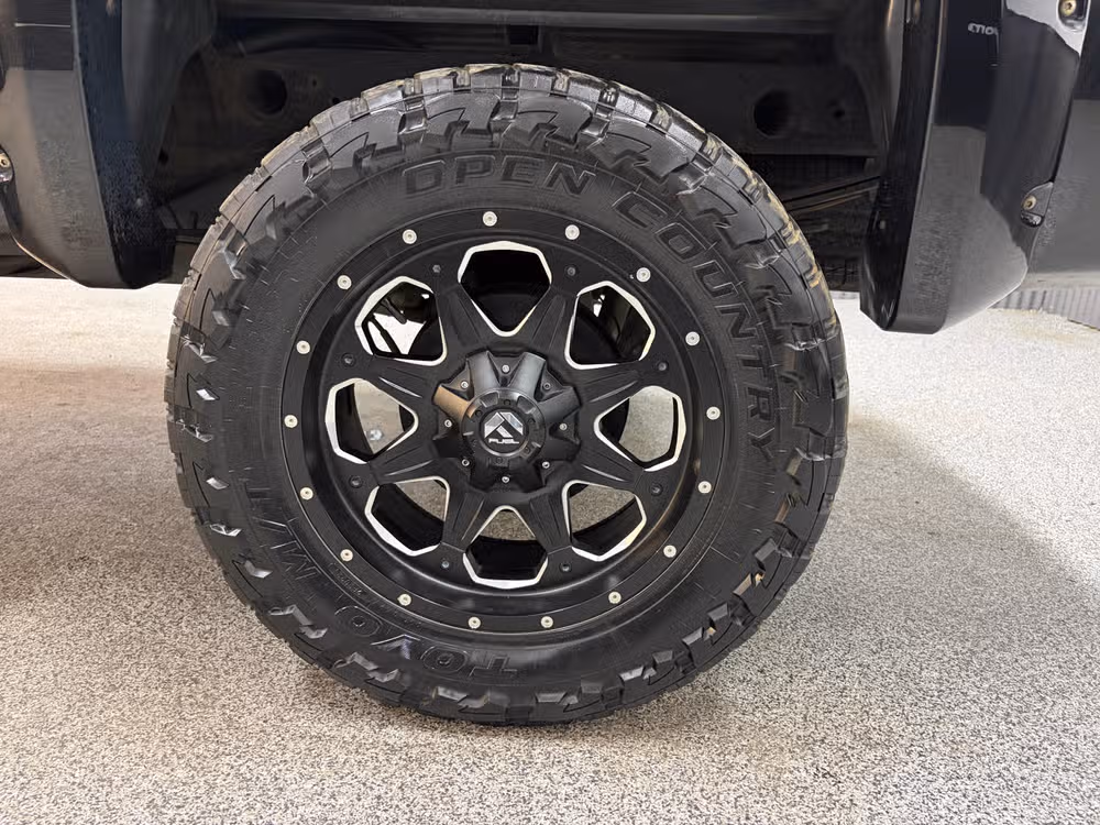 2011 Chevrolet Silverado 1500 LT Crew Cab Image 9