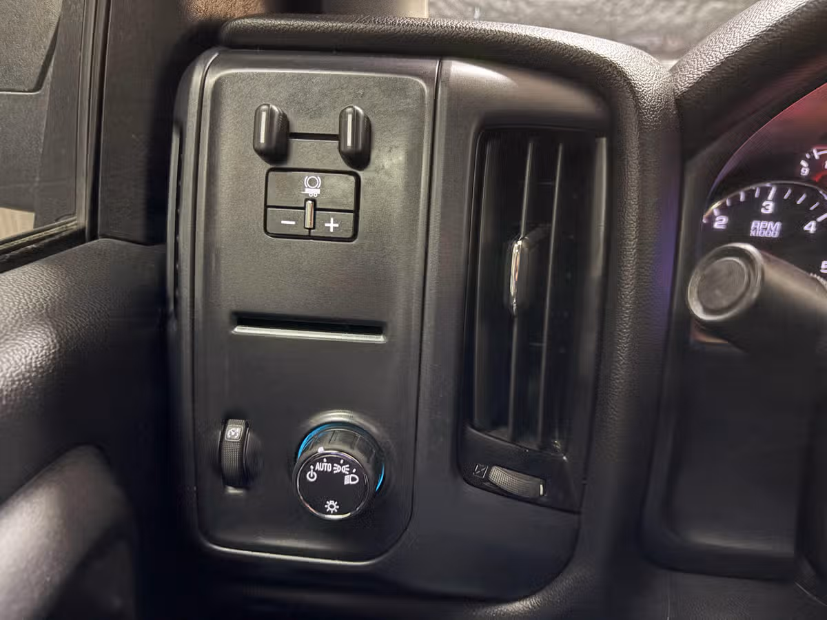 2015 Chevrolet Silverado 1500 Work Truck Double Cab Image 14