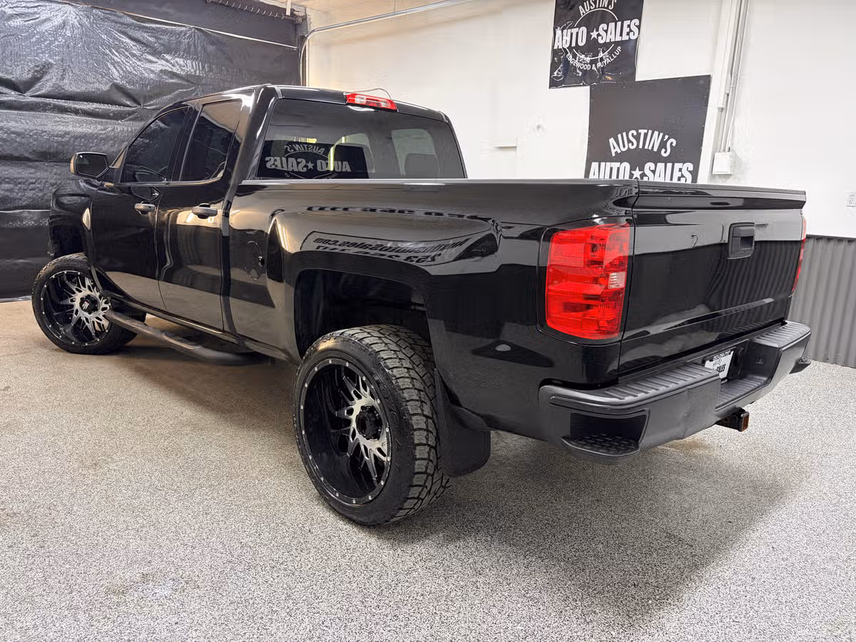 2015 Chevrolet Silverado 1500 Work Truck Double Cab Image 8