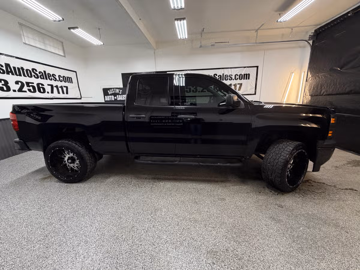 2015 Chevrolet Silverado 1500 Work Truck Double Cab Image 2