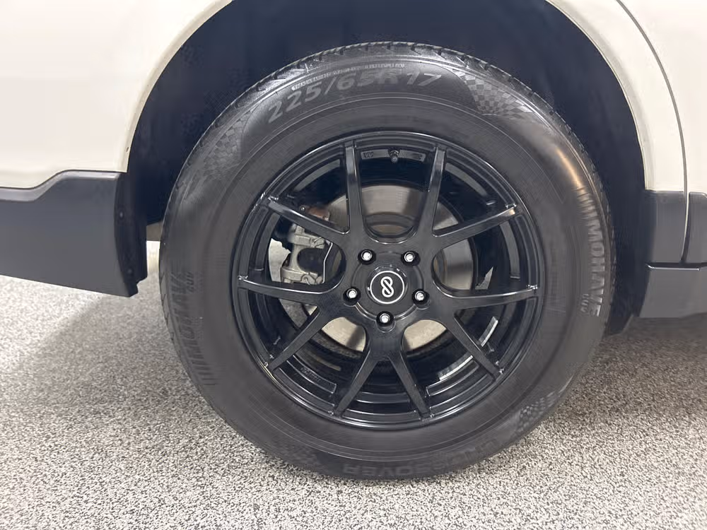 2019 Subaru Outback 3.6R Limited Crossover Image 7