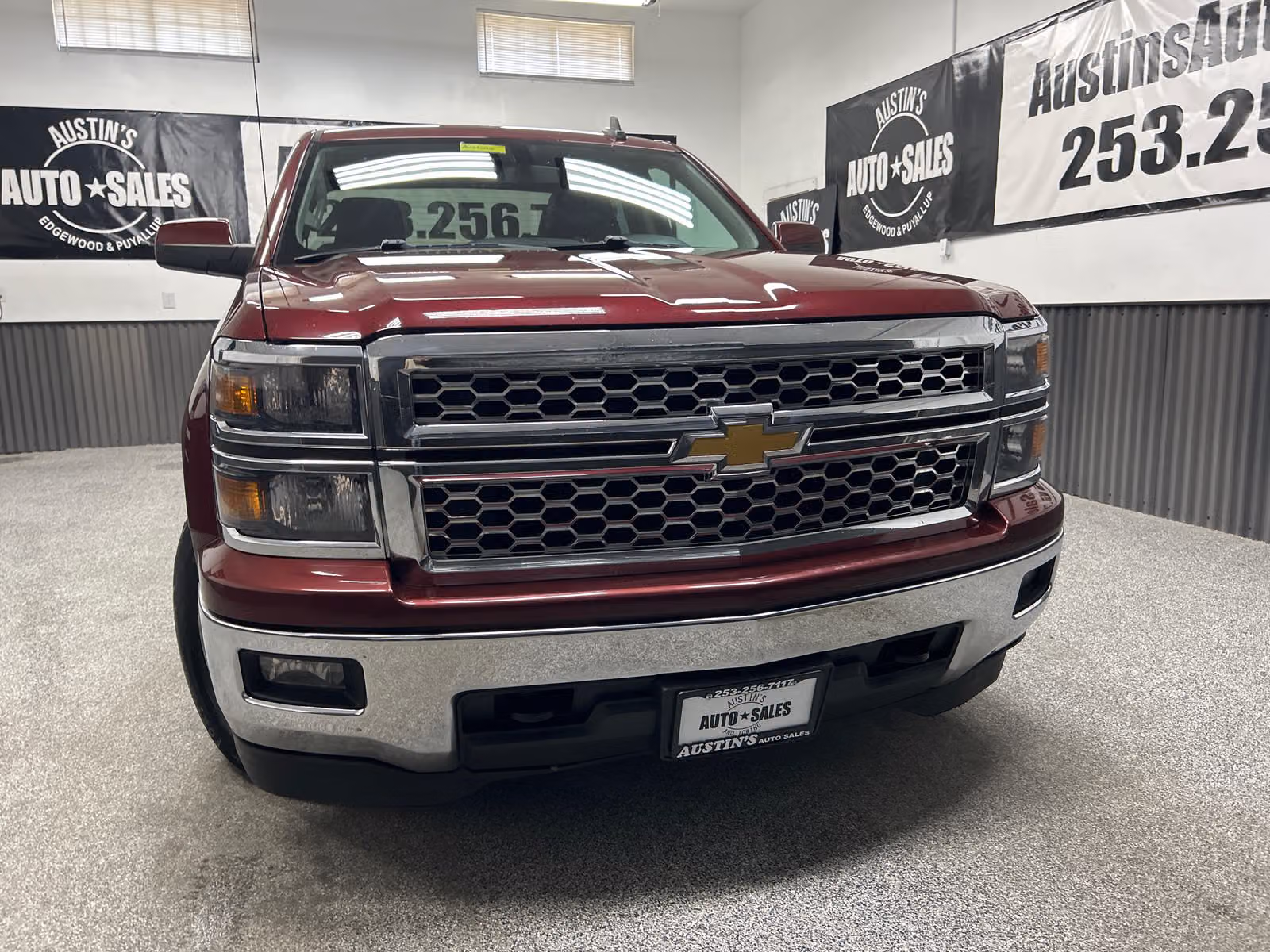 2015 Chevrolet Silverado 1500 LT Double Cab Upper Image 2
