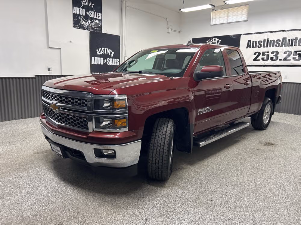 2015 Chevrolet Silverado 1500 LT Double Cab Image 3