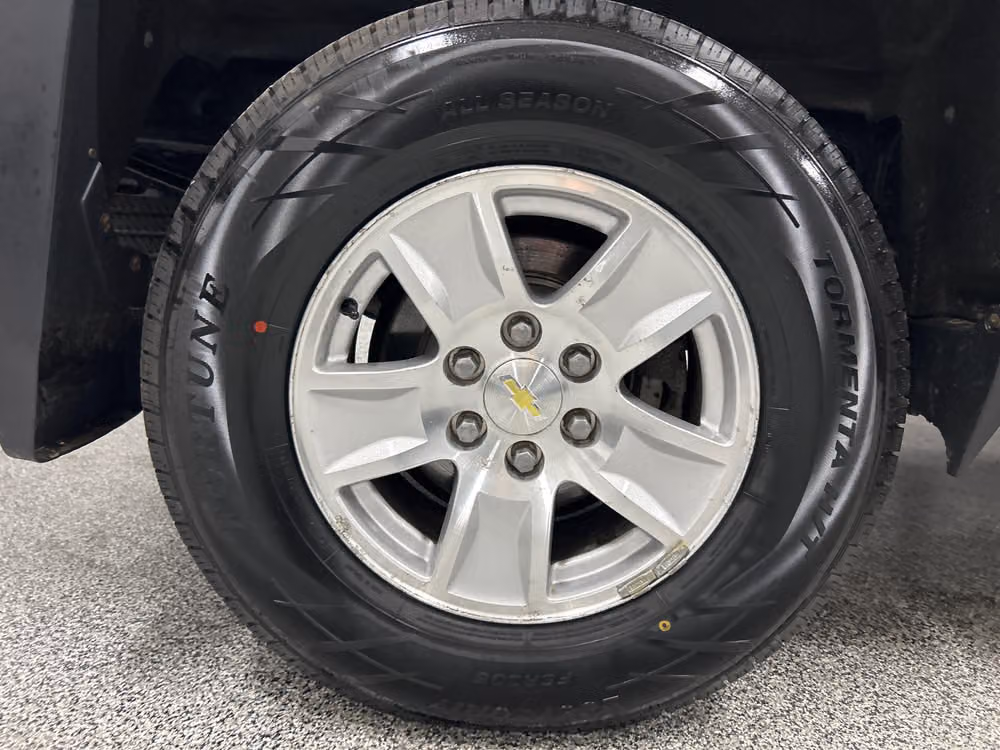 2015 Chevrolet Silverado 1500 LT Double Cab Image 7