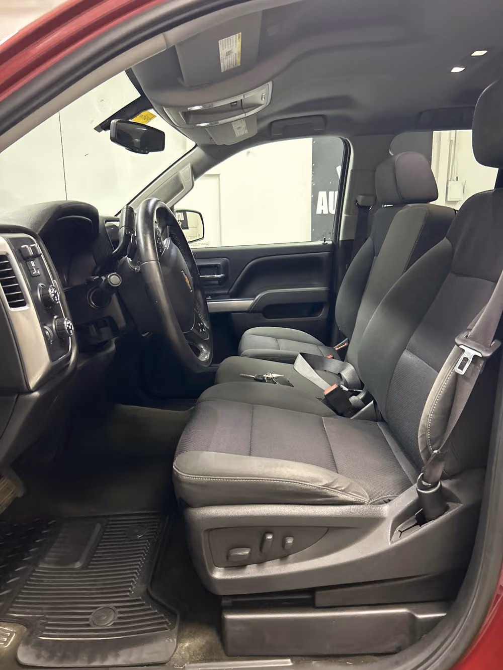 2015 Chevrolet Silverado 1500 LT Double Cab Image 8