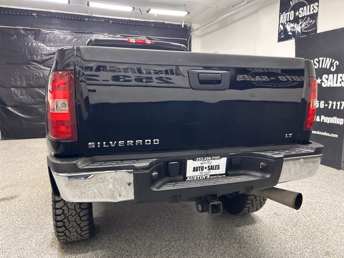 2007 Chevrolet Silverado 2500HD LT2 Crew Cab Image 5