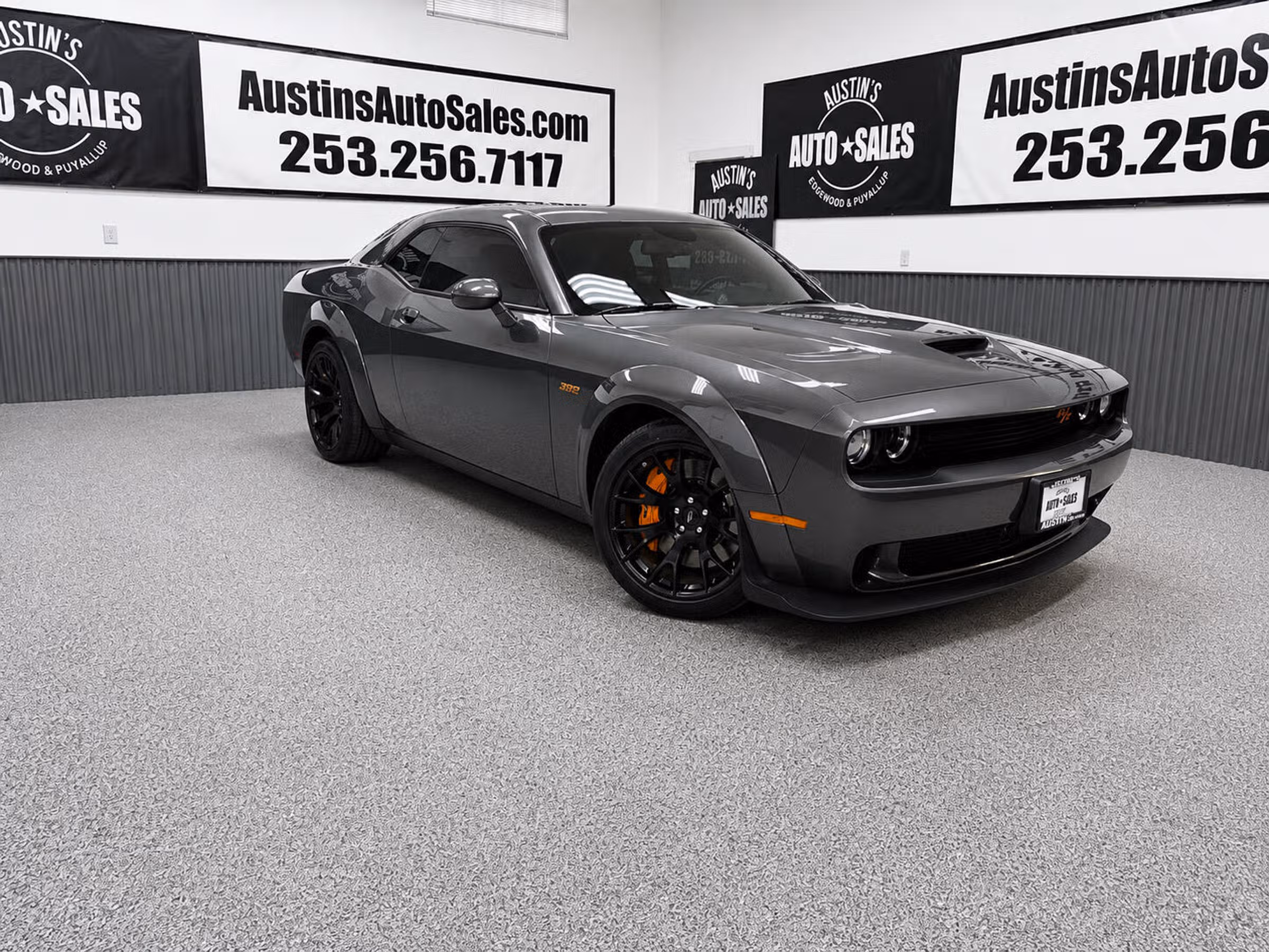 2023 Dodge Challenger R/T Scat Pack Image 1