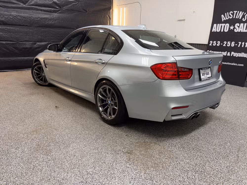 2015 BMW M3 Base Image 8