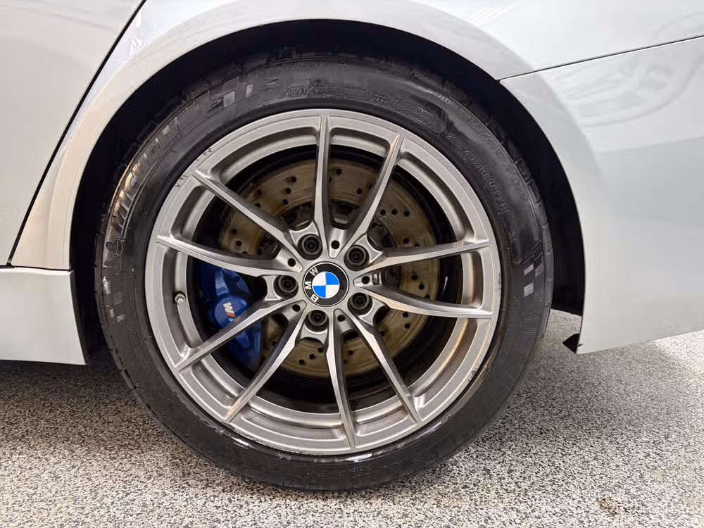 2015 BMW M3 Base Image 9