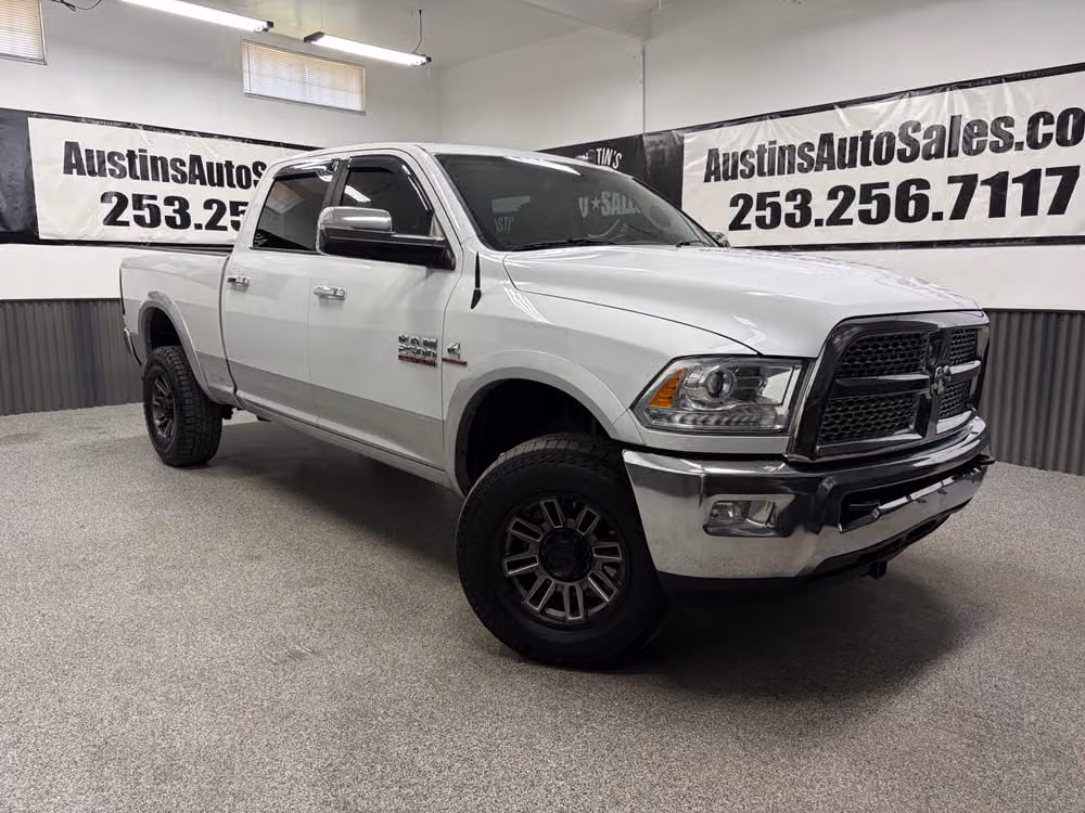 2014 Ram 2500 Laramie Crew Cab Image 1