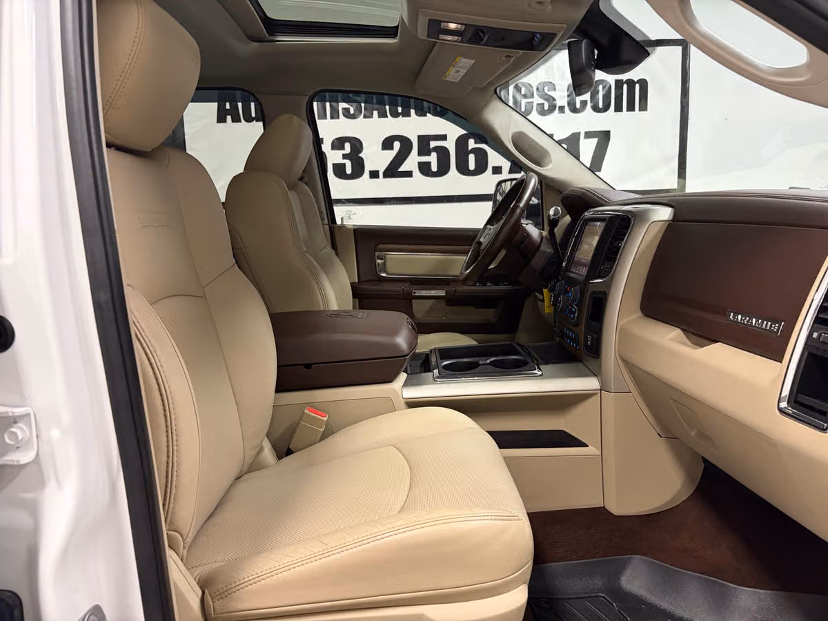 2014 Ram 2500 Laramie Crew Cab Image 22