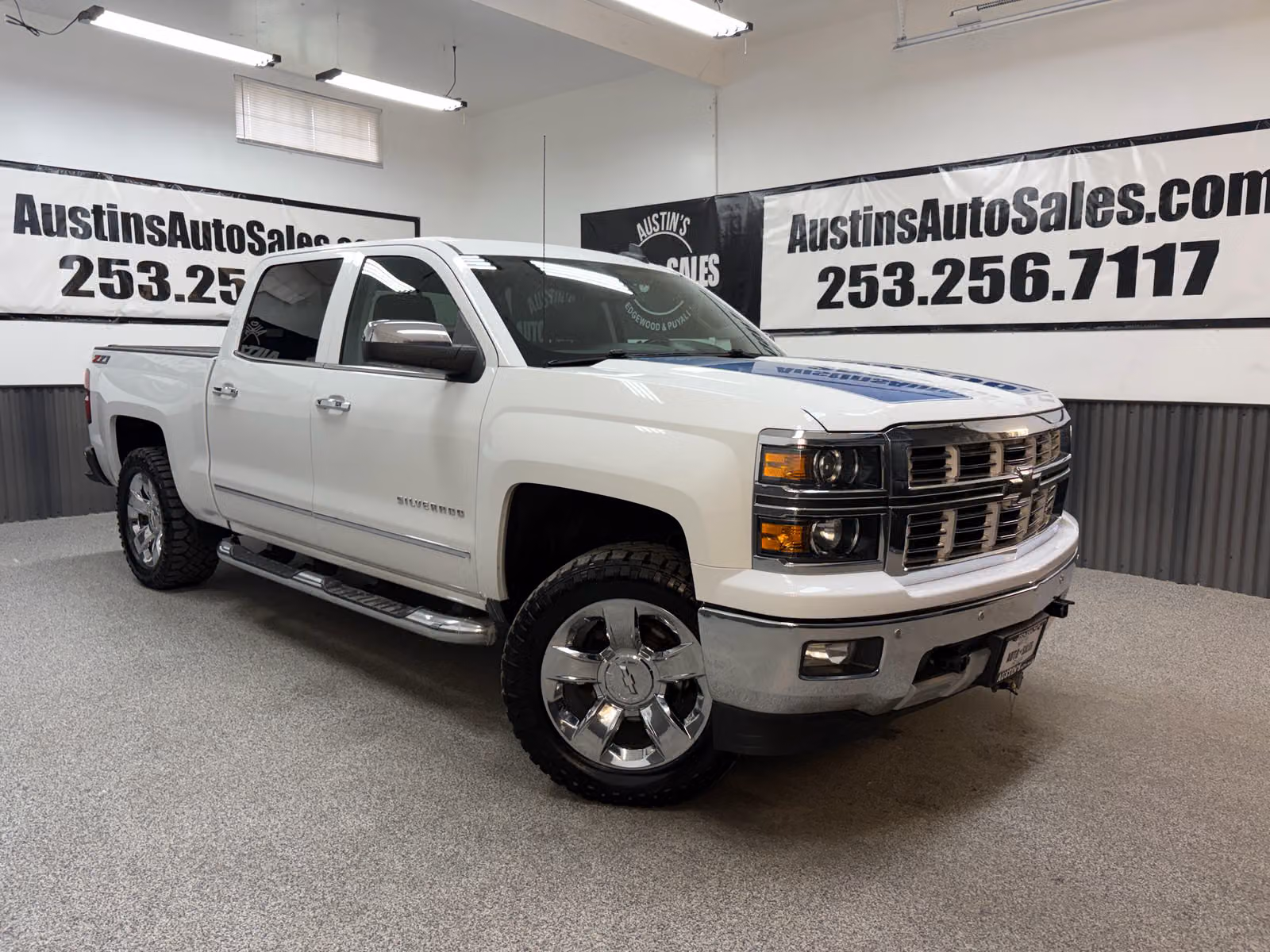 2015 Chevrolet Silverado 1500 LTZ Z71 Crew Cab Upper Image 1