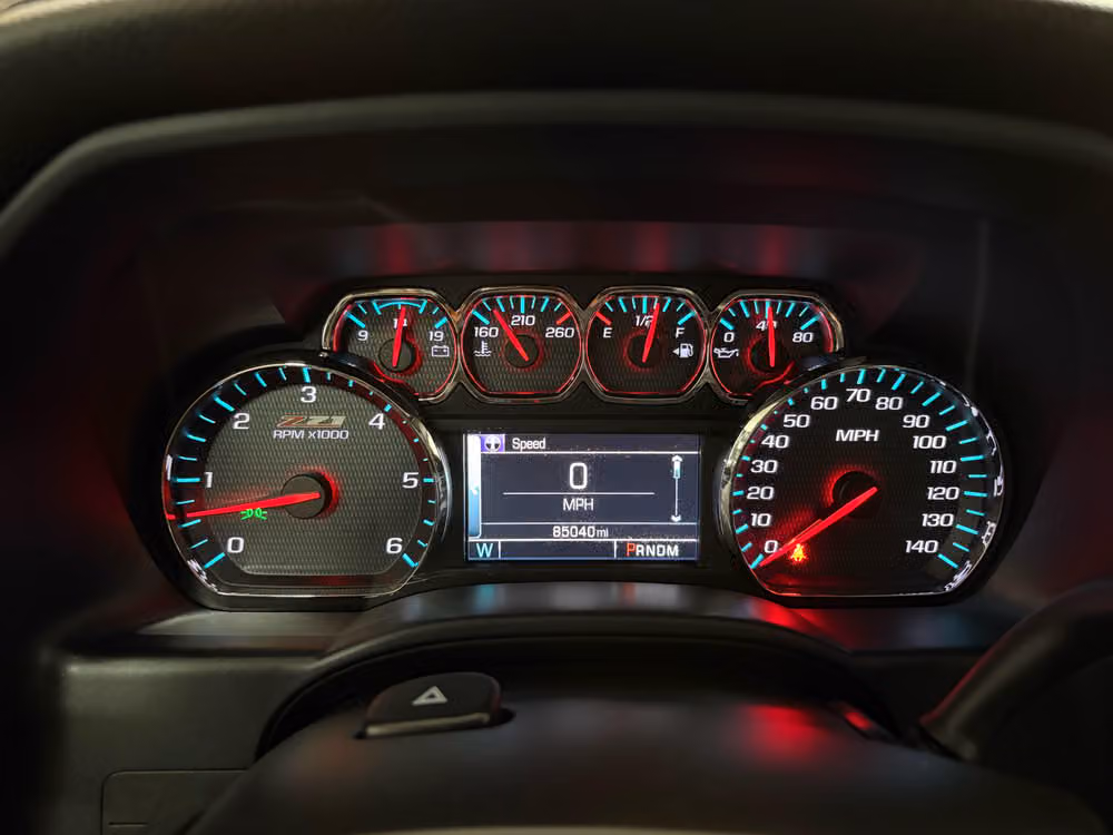 2015 Chevrolet Silverado 1500 LTZ Z71 Crew Cab Image 12