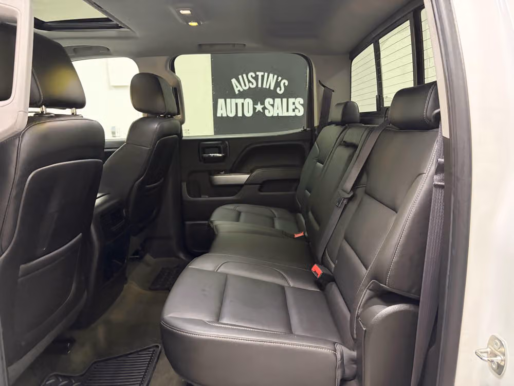 2015 Chevrolet Silverado 1500 LTZ Z71 Crew Cab Image 20