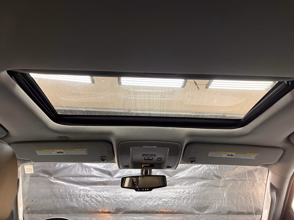 2015 Chevrolet Silverado 1500 LTZ Z71 Crew Cab Image 16