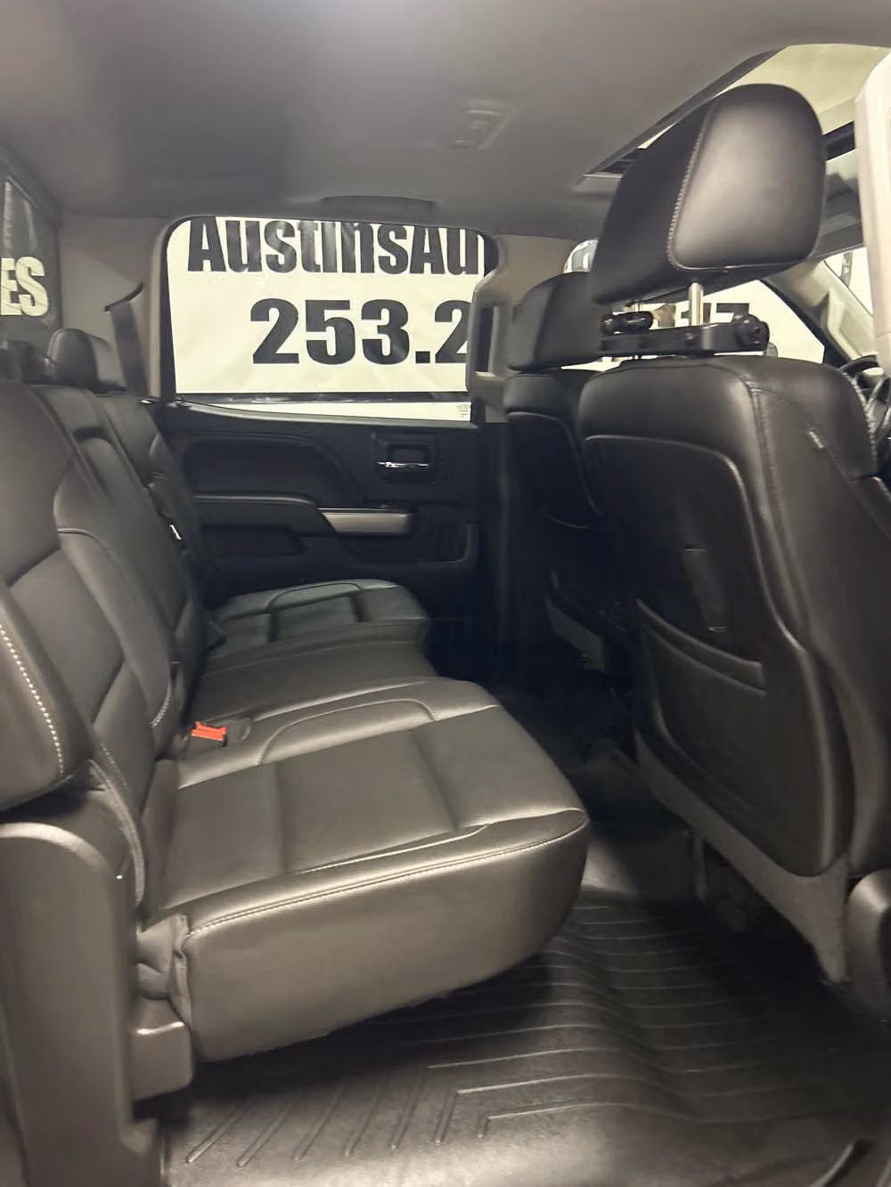 2015 Chevrolet Silverado 3500HD LTZ Crew Cab Image 12