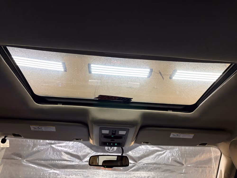 2011 Ram 3500 Laramie Crew Cab Image 16