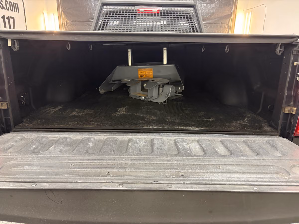 2011 Ram 3500 Laramie Crew Cab Image 22