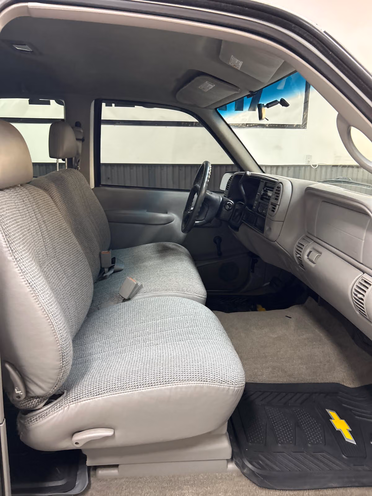 1997 Chevrolet C/K 1500 Series C1500 Cheyenne Extended Cab Image 11