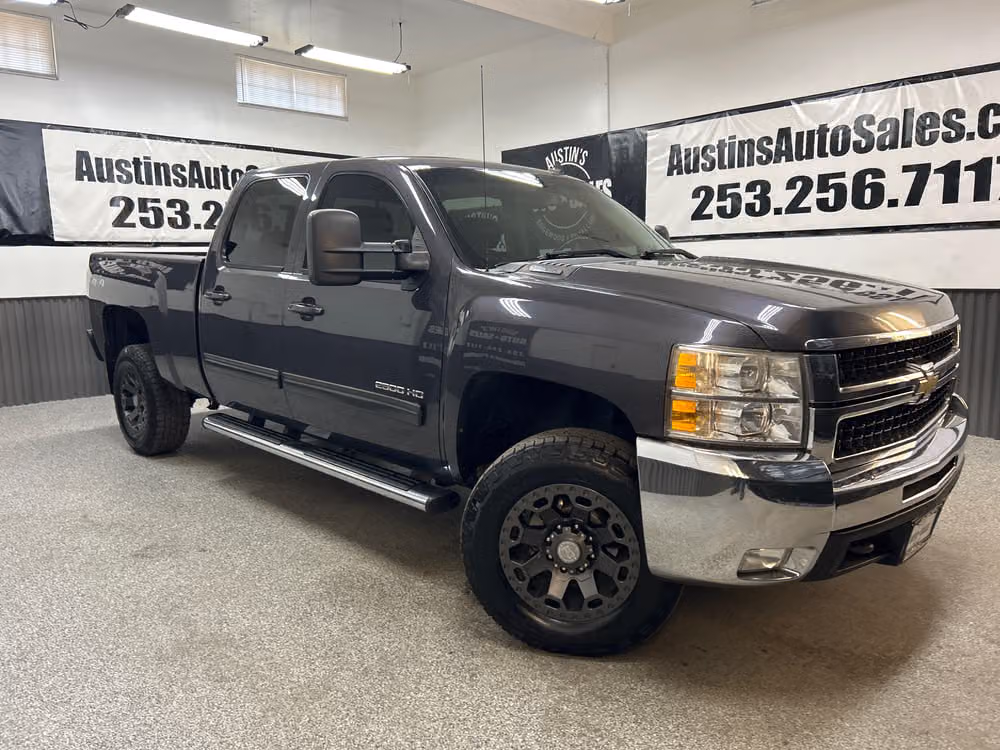2010 Chevrolet Silverado 2500HD LTZ Crew Cab Image 1