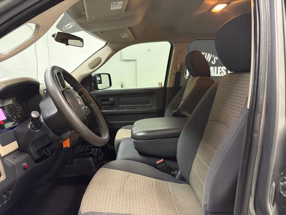 2012 Ram 1500 ST Quad Cab Image 16