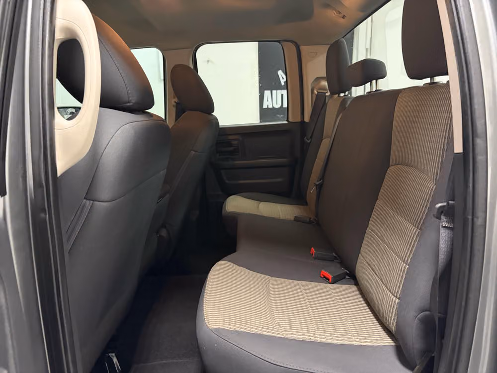 2012 Ram 1500 ST Quad Cab Image 17