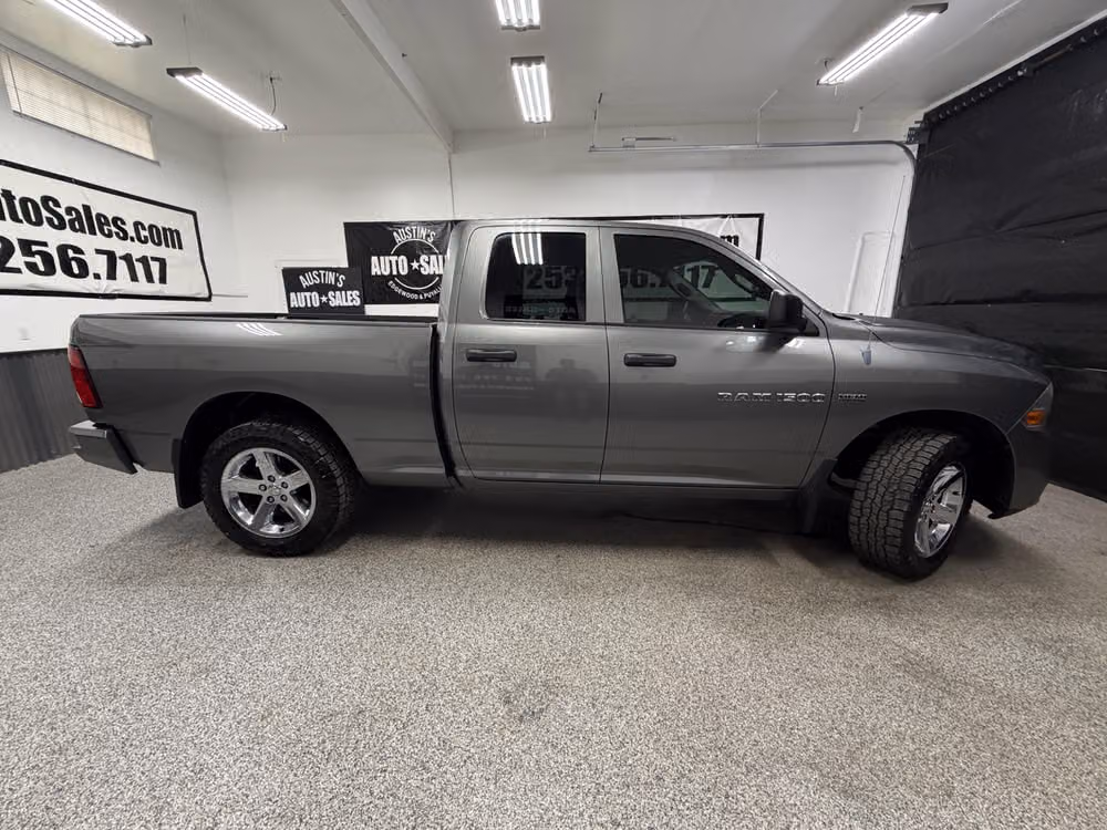 2012 Ram 1500 ST Quad Cab Image 2